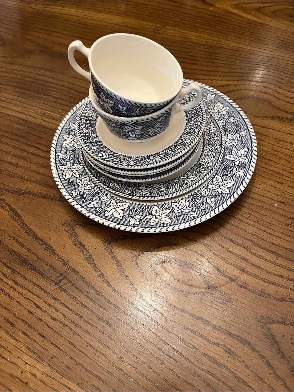 Homer Laughlin Stratwood collection dinnerware pieces